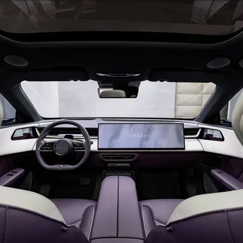 “人马一体”触电！马自达CX-6e猜想：是特斯拉的对手？